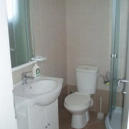 Goran - 30m Close To The Beach * Verunić