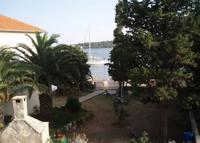 Goran - 30m Close To The Beach